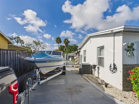 9911 Haitian Drive Cutler Bay FL 33189
