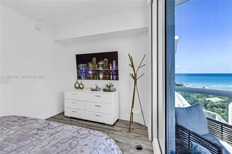 6515 Collins Avenue Miami Beach FL 33141