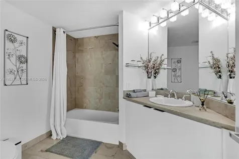 6515 Collins Avenue Miami Beach FL 33141
