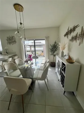 3328 W 114th Terrace Hialeah FL 33018
