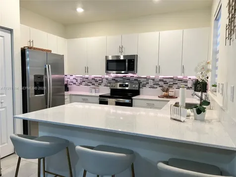 3328 W 114th Terrace Hialeah FL 33018