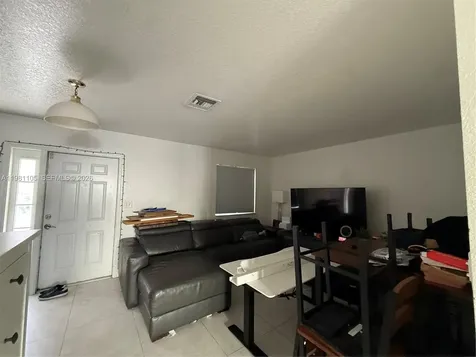 2032 NE 167th Street North Miami Beach FL 33162