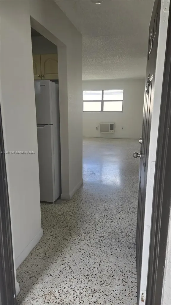 142 SW 18th Avenue Miami FL 33135