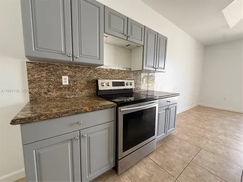 4045 NE 15th Street Homestead FL 33033