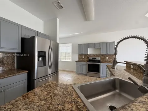 4045 NE 15th Street Homestead FL 33033