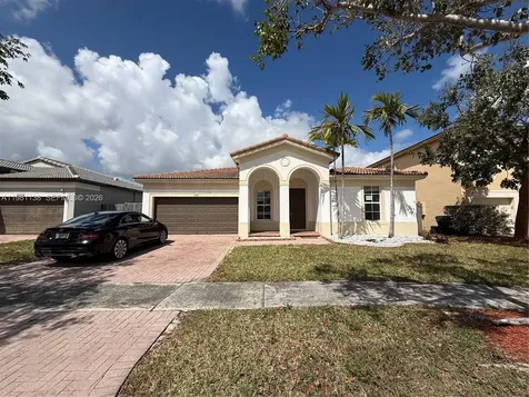 4045 NE 15th Street Homestead FL 33033