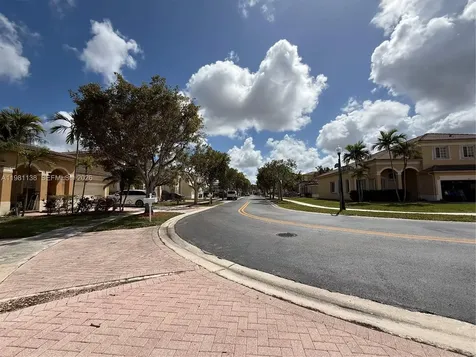 4045 NE 15th Street Homestead FL 33033