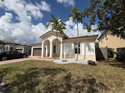 4045 NE 15th Street Homestead FL 33033