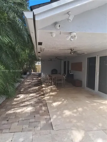 Miami FL 33186