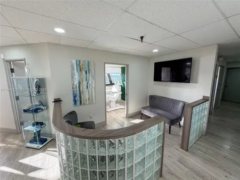 7100 W 20th Avenue Hialeah FL 33016