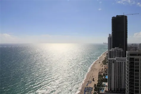 18975 Collins Avenue Sunny Isles Beach FL 33160