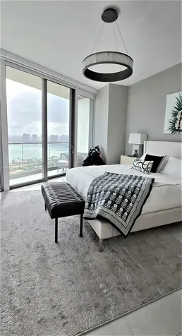 18975 Collins Avenue Sunny Isles Beach FL 33160