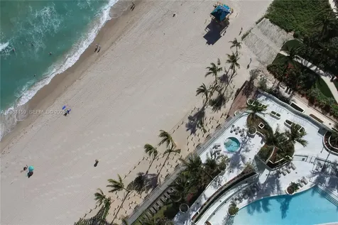 18975 Collins Avenue Sunny Isles Beach FL 33160