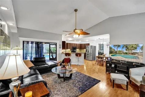 1741 W Oak Knoll Circle Davie FL 33324