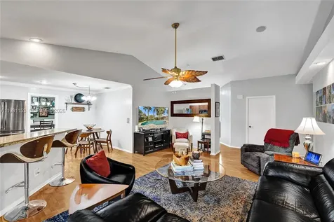 1741 W Oak Knoll Circle Davie FL 33324