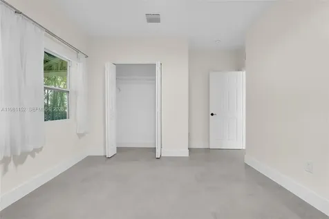 52 NW 47th Terrace Miami FL 33127