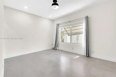 52 NW 47th Terrace Miami FL 33127