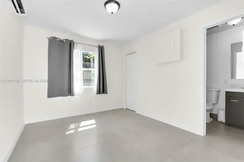 52 NW 47th Terrace Miami FL 33127