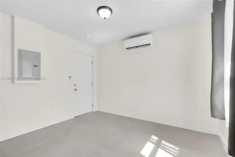 52 NW 47th Terrace Miami FL 33127