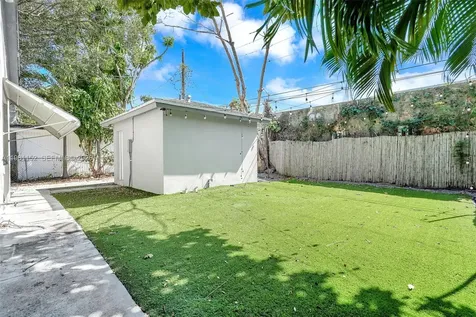 52 NW 47th Terrace Miami FL 33127