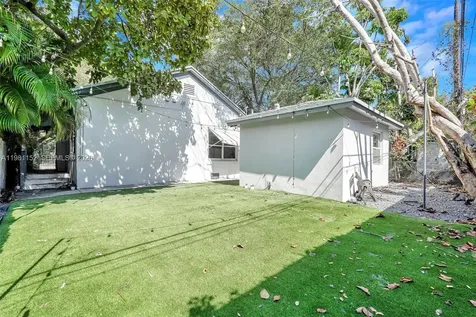 52 NW 47th Terrace Miami FL 33127