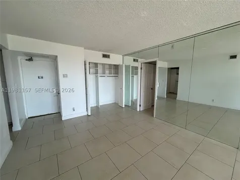 20301 W Country Club Drive Aventura FL 33180