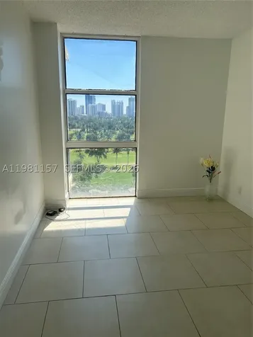 20301 W Country Club Drive Aventura FL 33180