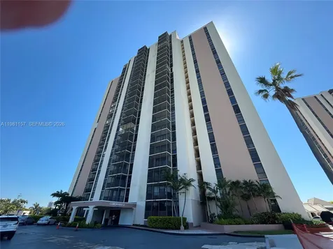 20301 W Country Club Drive Aventura FL 33180
