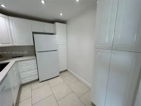 20301 W Country Club Drive Aventura FL 33180