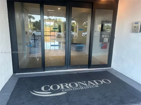 20301 W Country Club Drive Aventura FL 33180