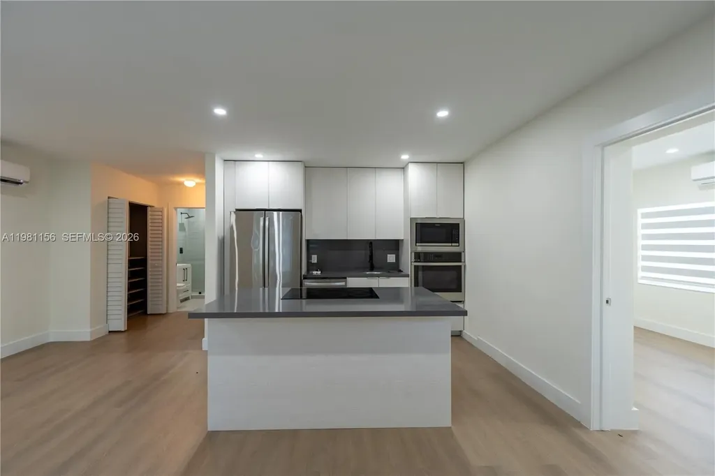 1615 NE 9th Street Fort Lauderdale FL 33304
