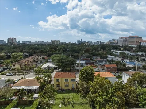 3501 SW 16th Terrace Miami FL 33145