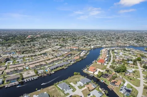 1105 SE 38 Street Cape Coral FL 33904