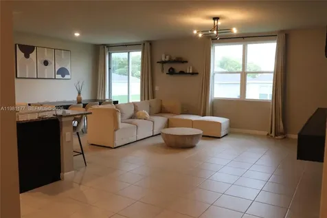 920 Cambridge Drive Winter Haven FL 33881