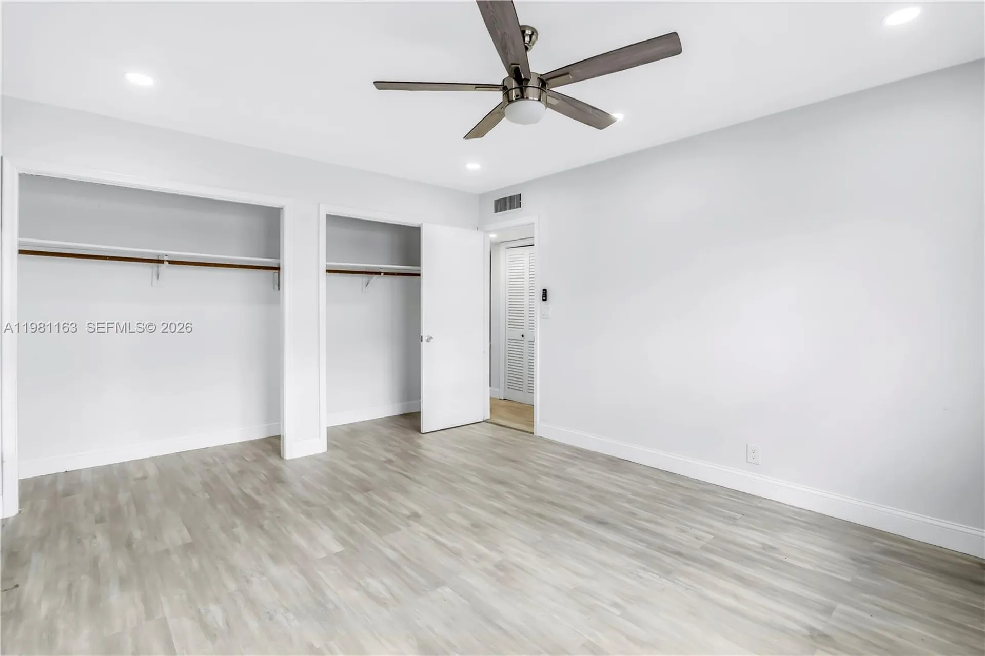 5300 Washington Street Hollywood FL 33021