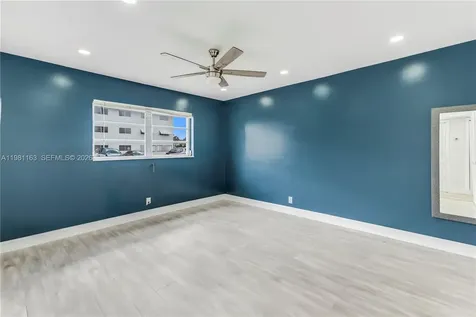 5300 Washington Street Hollywood FL 33021