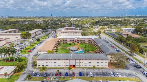 5300 Washington Street Hollywood FL 33021