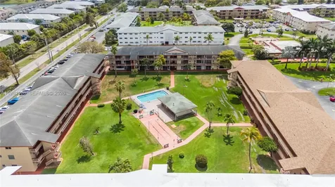 5300 Washington Street Hollywood FL 33021