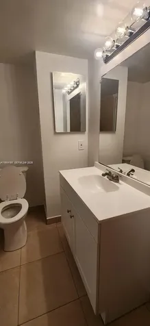 880 NE 207th Terrace Miami FL 33179
