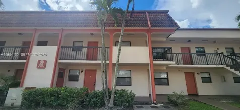 880 NE 207th Terrace Miami FL 33179
