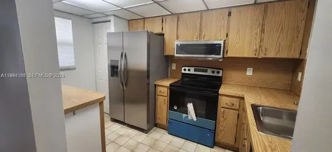 880 NE 207th Terrace Miami FL 33179