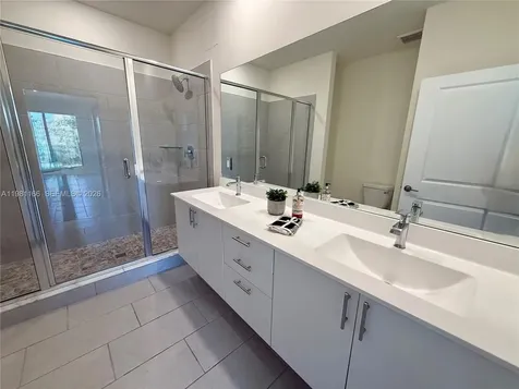 8001 NW 41st Street Doral FL 33166