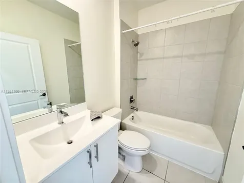 8001 NW 41st Street Doral FL 33166