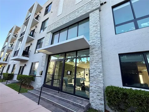 8001 NW 41st Street Doral FL 33166