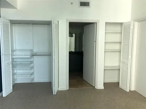 300 S Biscayne Boulevard Miami FL 33131