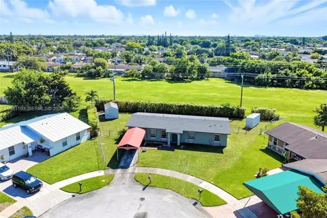 13605 SW 73rd Terrace Miami FL 33183