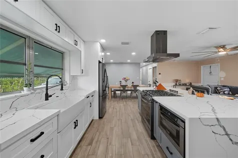 13605 SW 73rd Terrace Miami FL 33183
