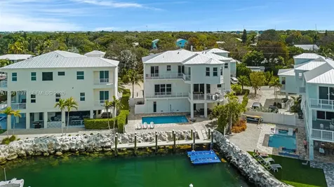 865 50th Street Gulf Marathon FL 33050