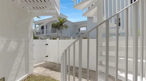 865 50th Street Gulf Marathon FL 33050