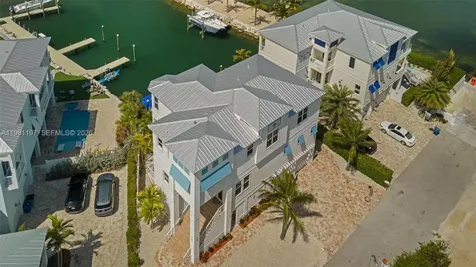865 50th Street Gulf Marathon FL 33050